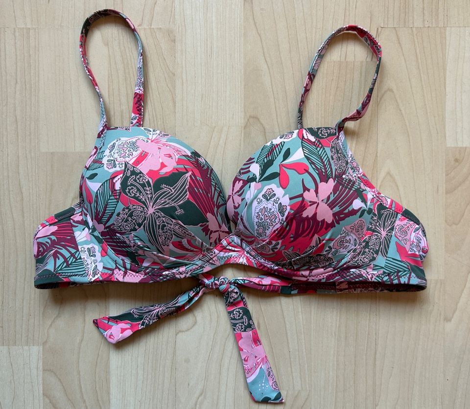 Coiba Bikini Gr. 80B / M (38) in Düsseldorf