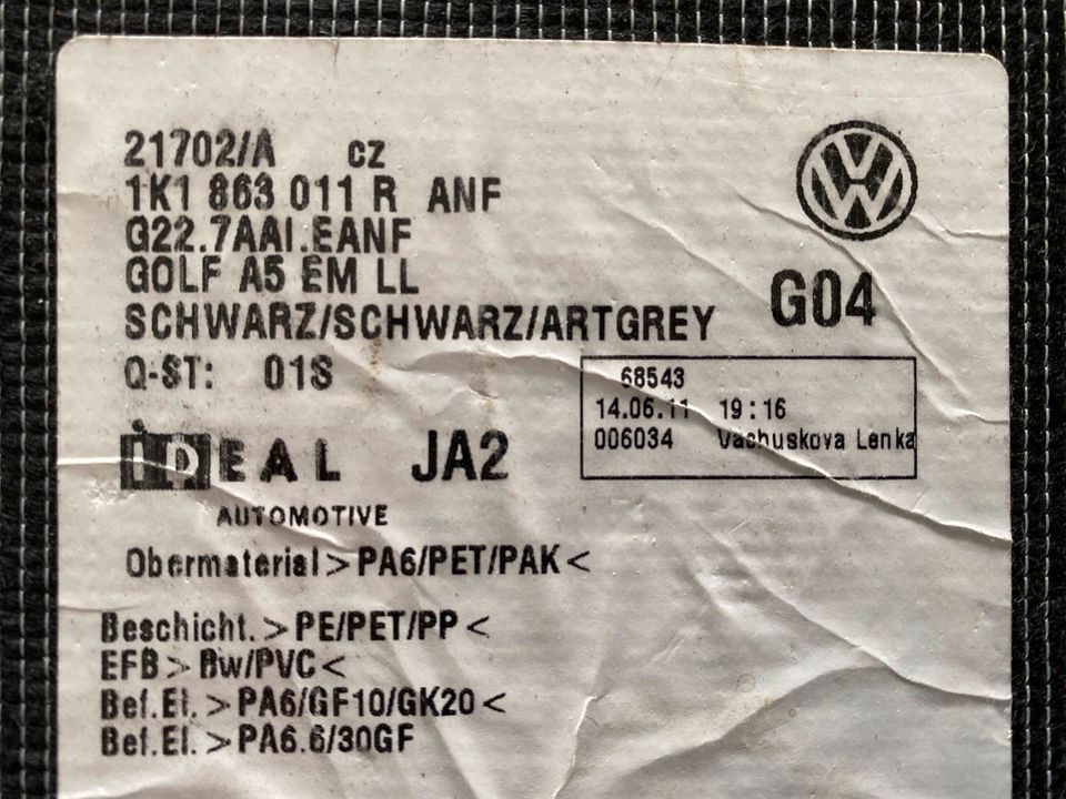 1 Satz Velurs Fußmatten VW Golf A5 6 VI NEUwertig 1K1863011R ANF in Gudensberg