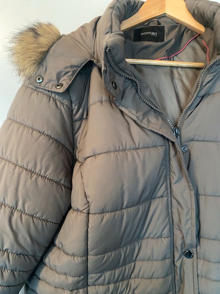 Mantel Kurzmantel Jacke Anorak Gr.50 taupe von Tchibo in Hersbruck