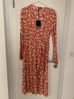 Kleid von Pieces, NEU mit Etikett Bayern - Röthenbach Vorschau