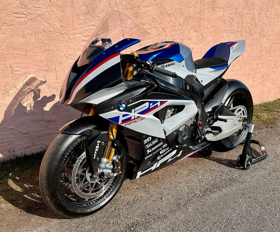 BMW HP4 RACE CARBON NR:749 von 750 in Cottbus