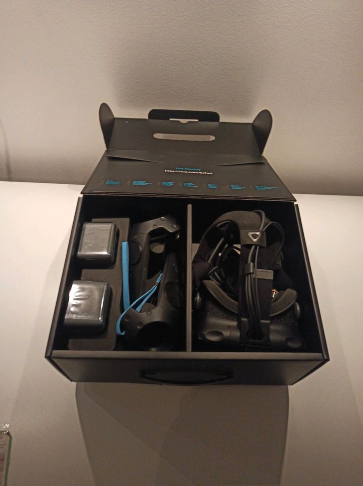 HTC Vive Full Kit in München