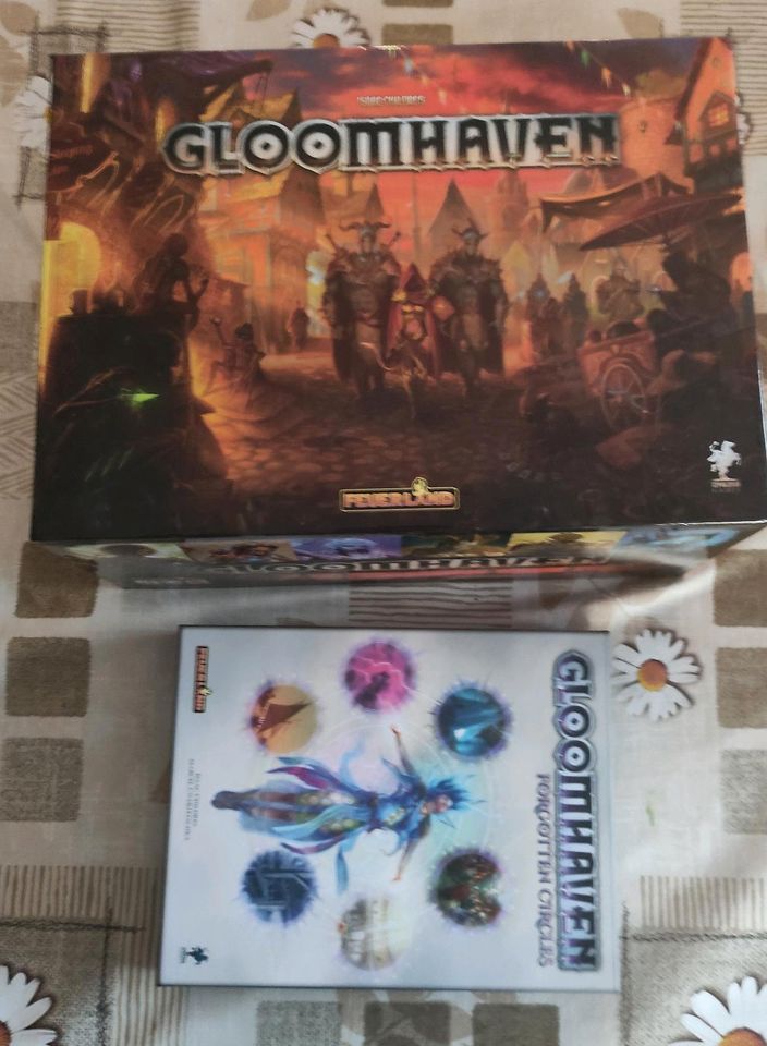 Gloomhaven mit Erweiterung Forgotten  Circles / deutsch in Münsingen