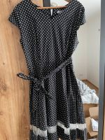 Kleid Abendkleid 50er xxl Schwarz Weiß gepunktet Baden-Württemberg - Rangendingen Vorschau