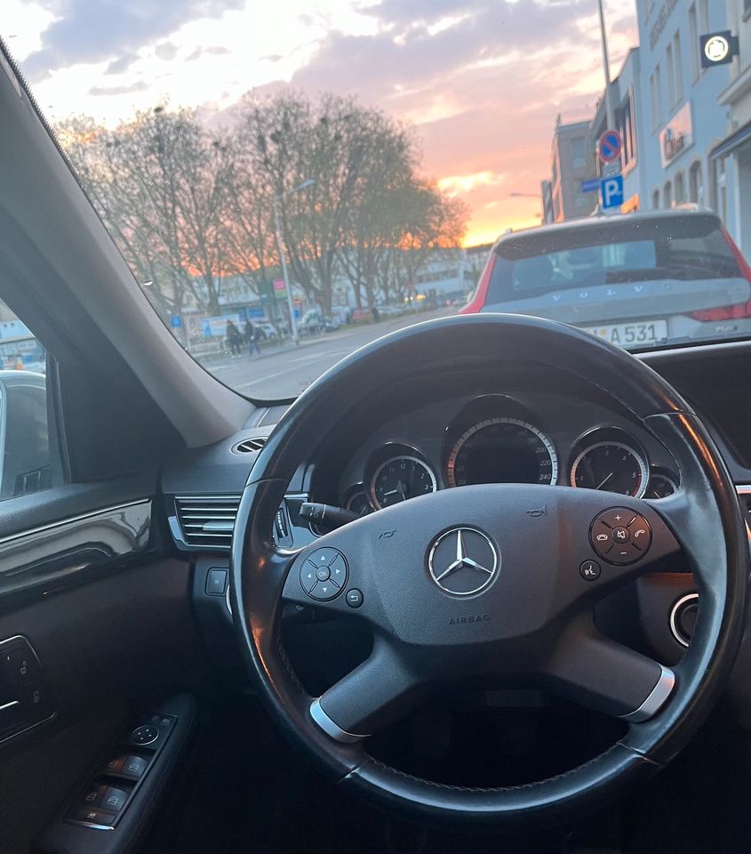 Mercedes e200 in Düren