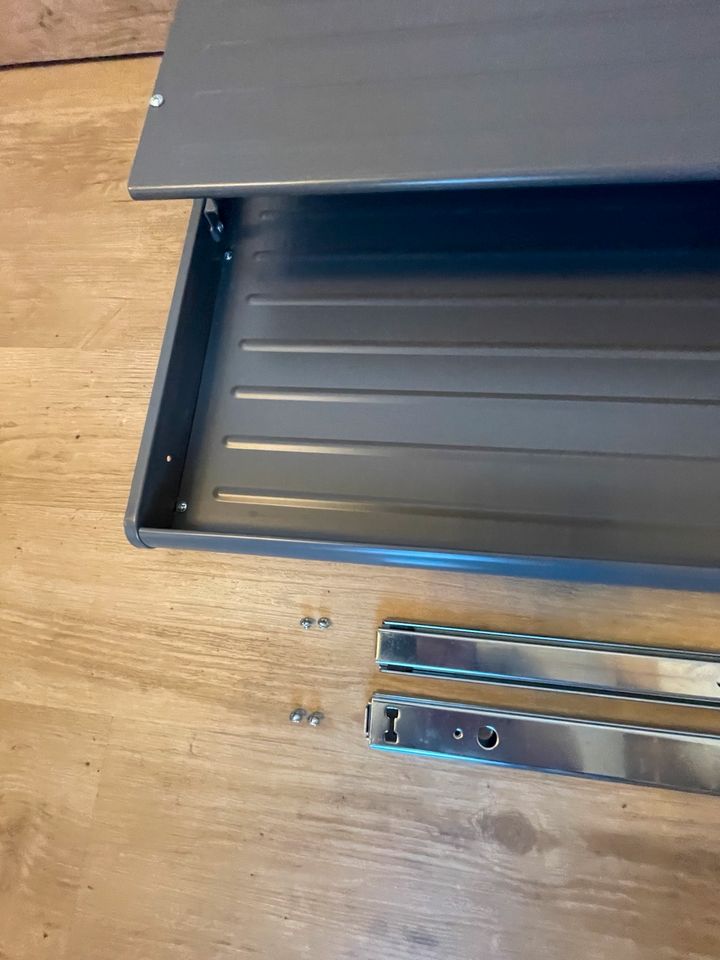 Ikea Komplement Schuhregal, ausziehbar, Metall 100x58 cm in Langerwehe