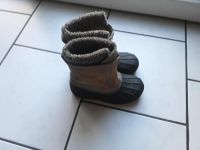 Winterstiefel Gr. 32 mit herausnehmbaren Innenschuh gefüttert Nordrhein-Westfalen - Velbert Vorschau