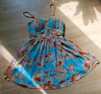 Bonprix Sommerkleid, kurzes Kleid, blau, blumenprint, Gr. 36 Thüringen - Sondershausen Vorschau