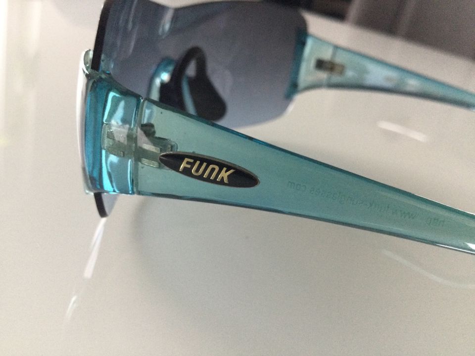 Coole Sonnenbrille von FUNK in Bayern - Neumarkt i.d.OPf. | eBay  Kleinanzeigen ist jetzt Kleinanzeigen