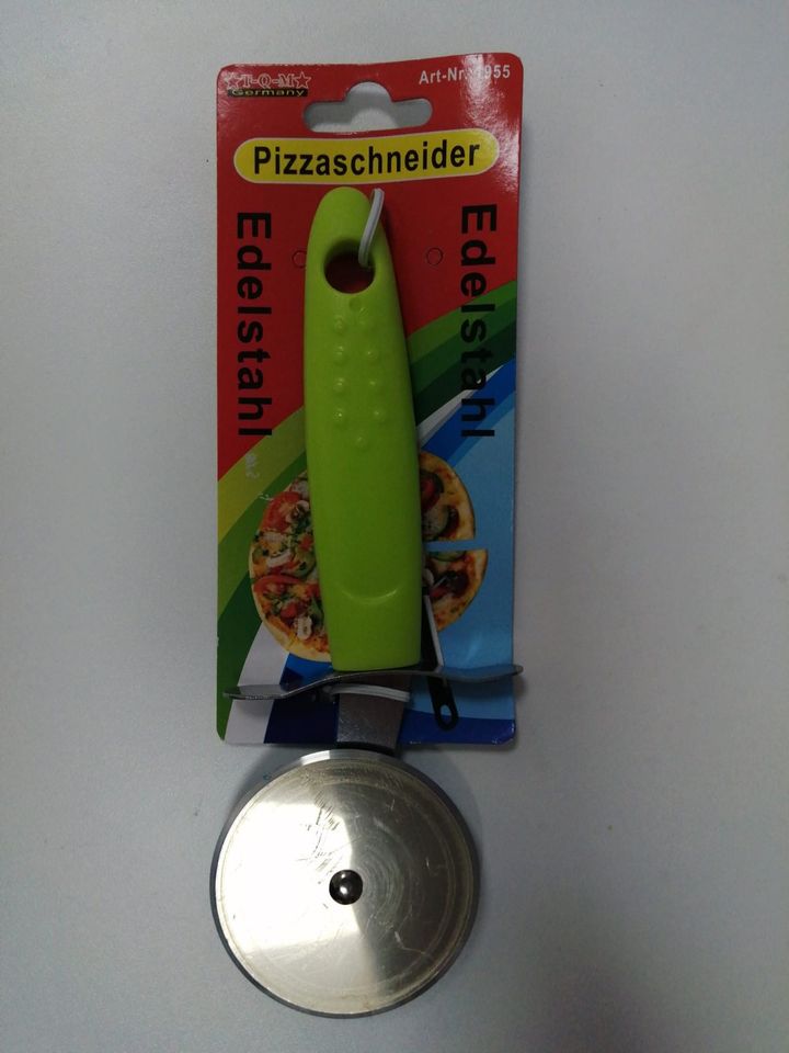 Pizzaschneider EDELSTAHL Messer Pizzamesser Pizzaroller Pizzarad in Berlin