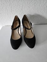 schw. BUFFALO LONDON Wildleder Pumps/Mary Jane Stil, gebr. Gr. 40 Hamburg - Bergedorf Vorschau