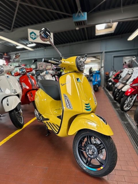 New Vespa Primavera S 125 E5+   *VORRÄTIG* in Leverkusen