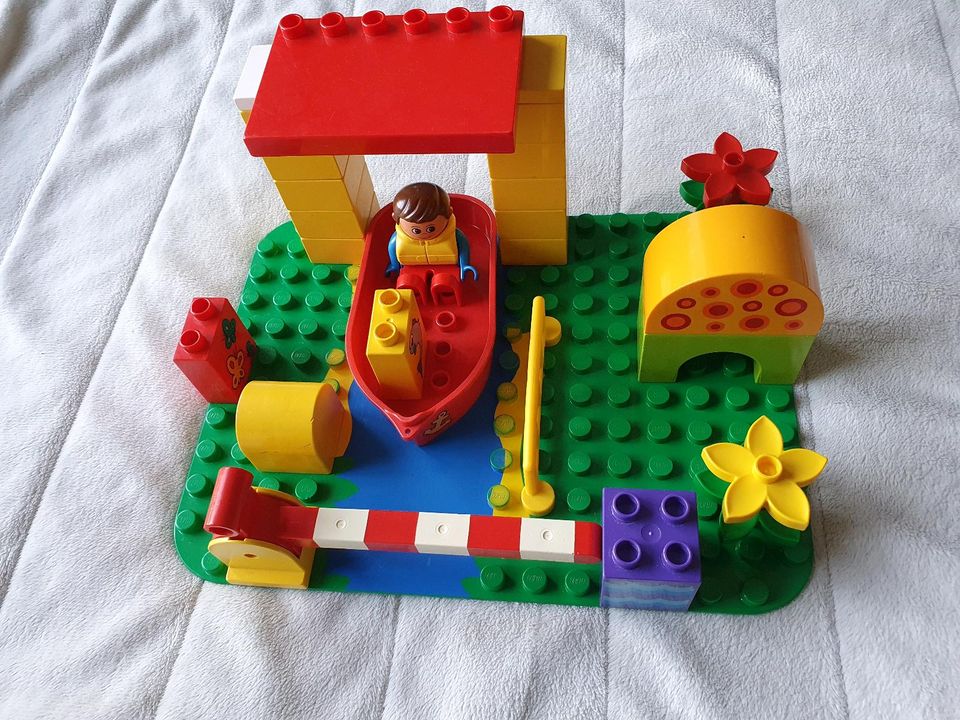 Lego Duplo Set Boot Platte mit Fluss Fisch Schranke Wasser Sommer in Ammersbek