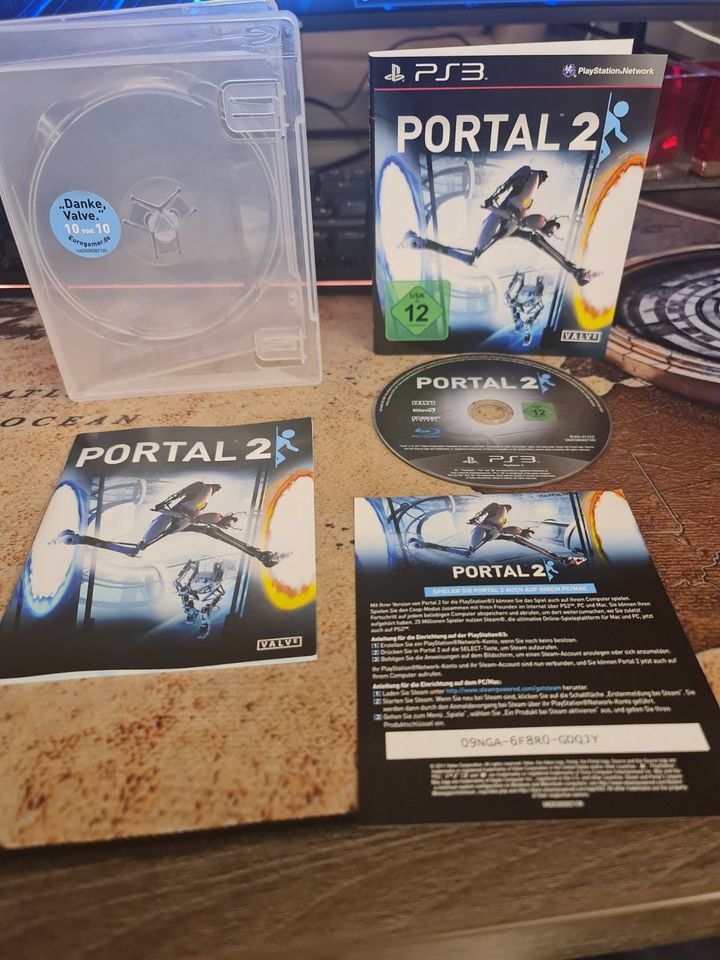 Portal 2 mit Lösungsbuch in der Collector's Edition, deutsch in Frankfurt am Main