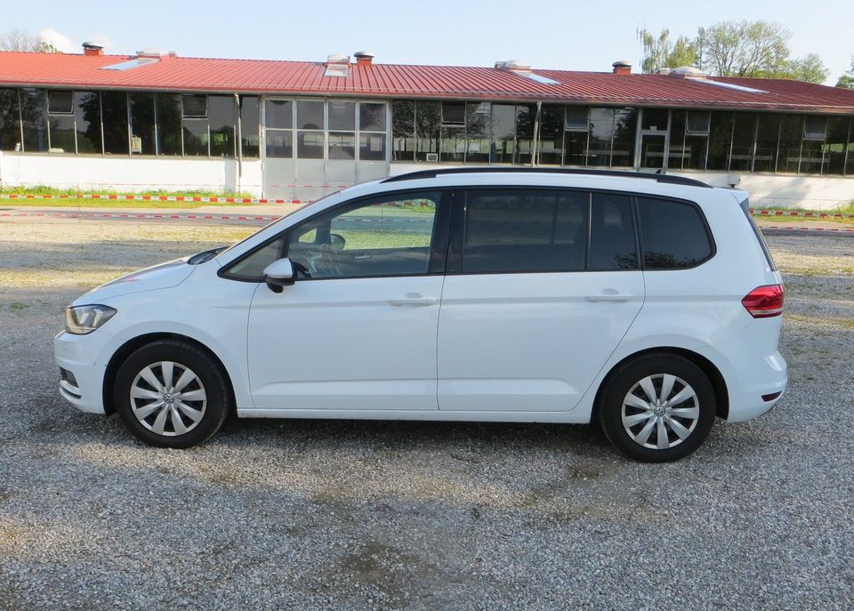 Volkswagen Touran 1.4 TSI Comfortline Comfortline in Dorfen