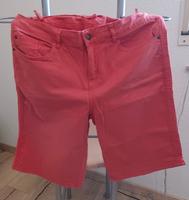 Korallefarbene Damen-Shorts /Bermuda – knielang Nordrhein-Westfalen - Attendorn Vorschau