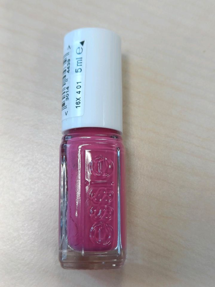 Essie Nagellack 857 