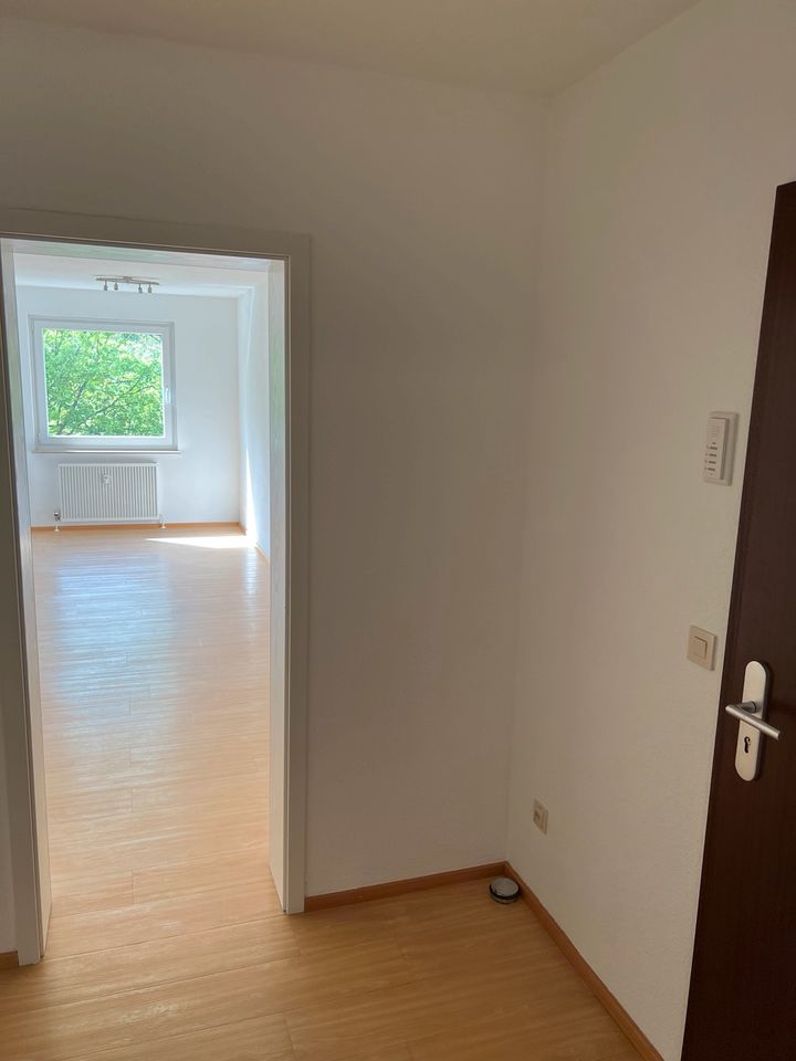 Frisch renovierte 3 Zimmer Wohnung in Hochdahl mit Südbalkon in Erkrath