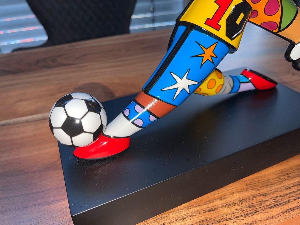 Goebel Artis Orbis Britto P Figur - Goal 26cm limitiert in Radolfzell am Bodensee