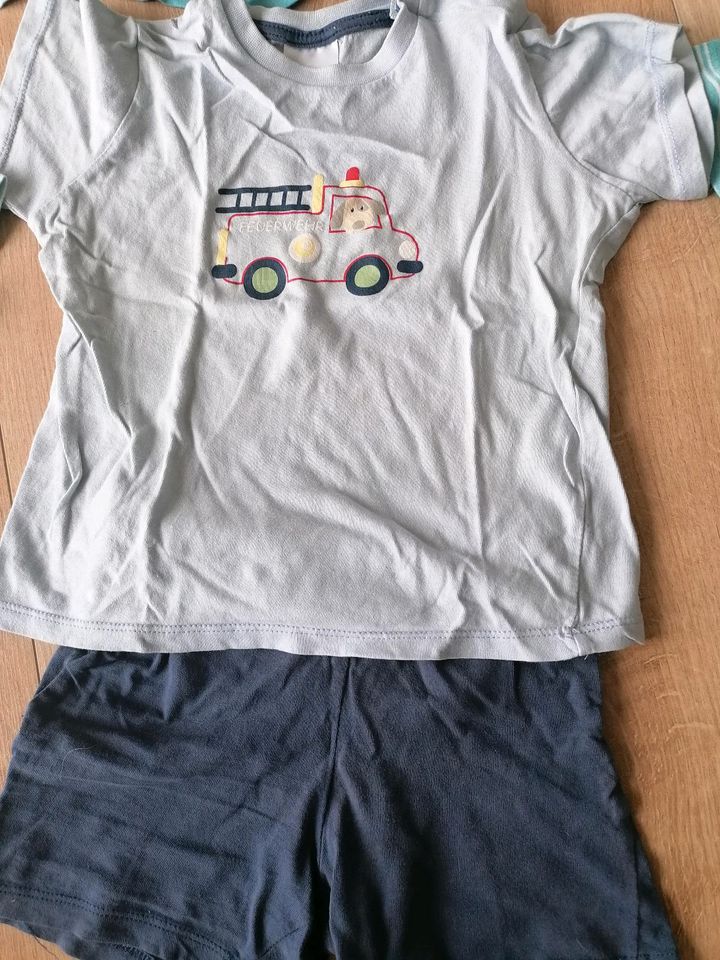 Sommer Pyjama Schlafanzug Gr. 86/92 BBy Kinder in Dornstetten