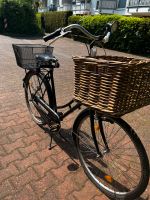 Damen hollandrad Fahrrad mit Gepäckträger vorne und hinten + Korb Nordrhein-Westfalen - Neuss Vorschau