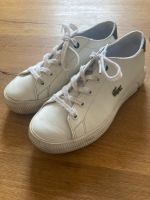 Neuwertige Lacoste Ortholite Kinder Schuhe in Gr.32 Nordrhein-Westfalen - Preußisch Oldendorf Vorschau