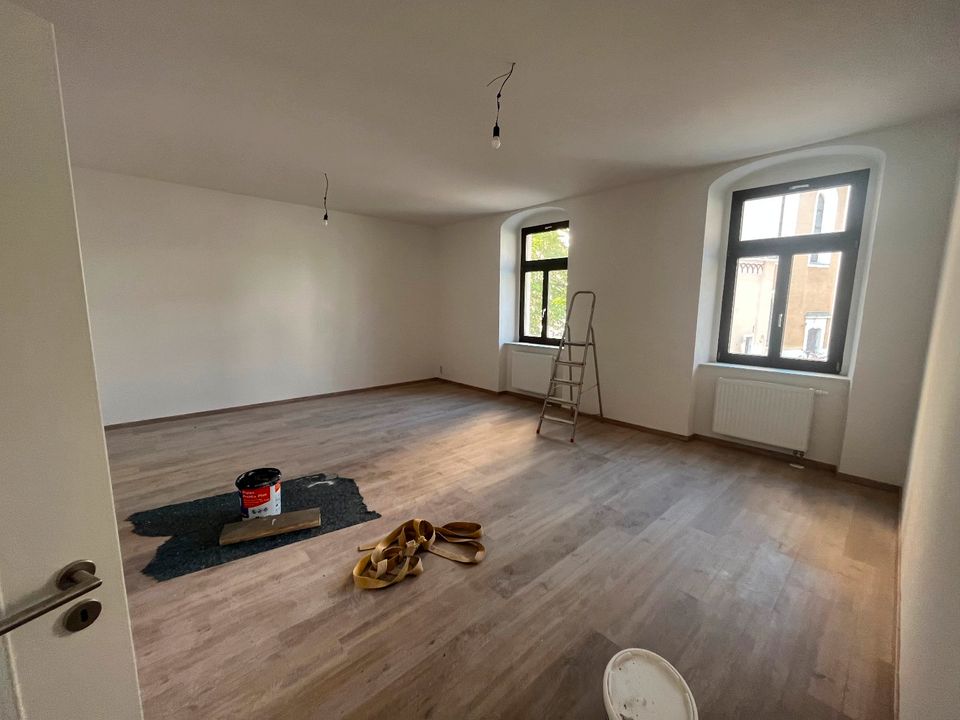 Hochwertiges Wohnen in neusanierter großzügigen 3 Raumwohnung im absoluten Zentrum von Freiberg in Freiberg