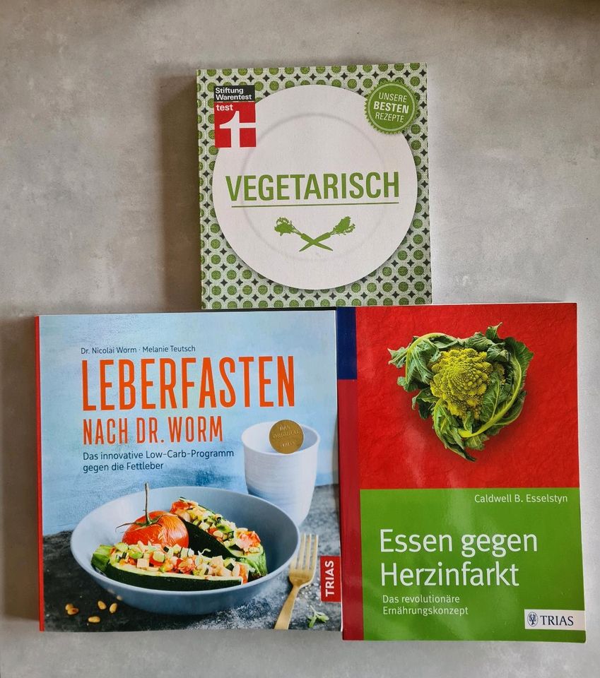 Bundle Bücher | Gesunde Ernährung | Vegetarisch | Low-Carb in Isernhagen