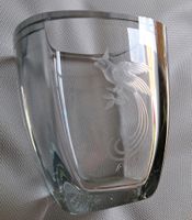 schwere Glas-Vase mit Vogelgravur aus Schweden Bayern - Pielenhofen Vorschau