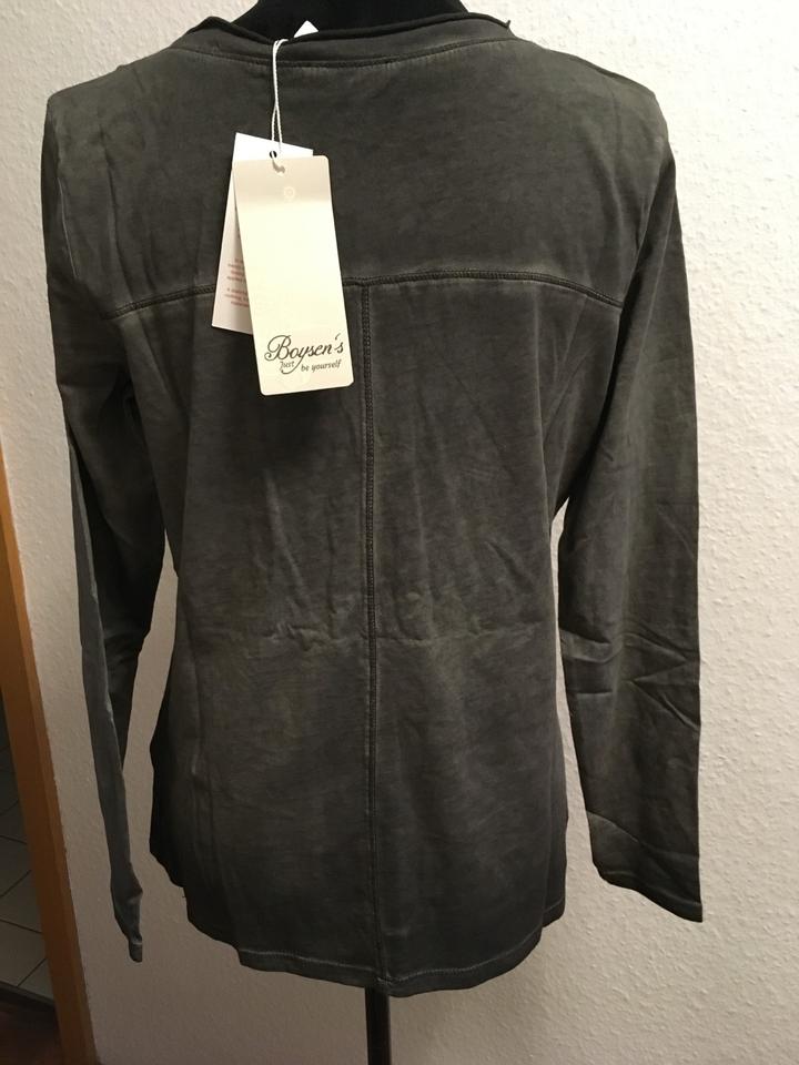 Shirt, Trenchcoat, Jeansrock, Sommerkleid, Pullover, Minirock. in Kornwestheim