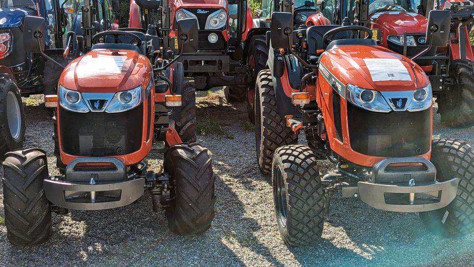 TAFE Allrad Traktor 25 PS kein ISEKI, Kubota, Solis, Branson in Tännesberg