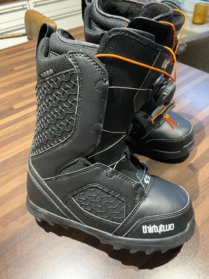 ThirtyTwo STW Boa Snowboardschuhe Snowboard Boots Gr.37 Neuwertig in Hallenberg