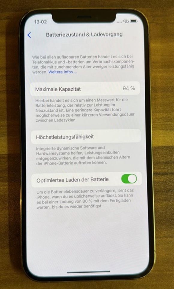 iPhone 12 Pro Gold 128 GB in Hamburg
