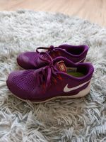 Nike free Turnschuhe Sportschuhe Sneaker 36 lila Thüringen - Eisenach Vorschau