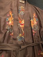 Original Vintage 100%Seide Kimono handmade und bestickt Frankfurt am Main - Sachsenhausen Vorschau