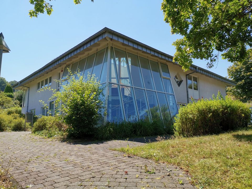 Gewerbeimmobilie, Baujahr 1992, in 57078 Siegen-Sohlbach in Siegen