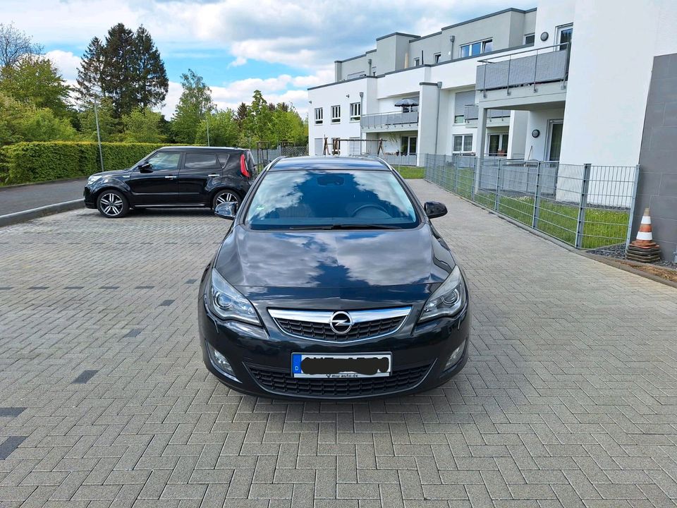 Opel Astra(Sport)Unfallfrei in Hennef (Sieg)