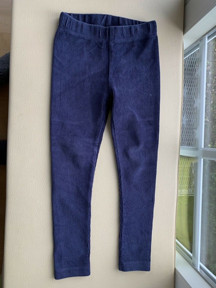 Kids 98/104 Cordhose Cord Hose NKD skinny schmal Blau Leggings in Großenlüder