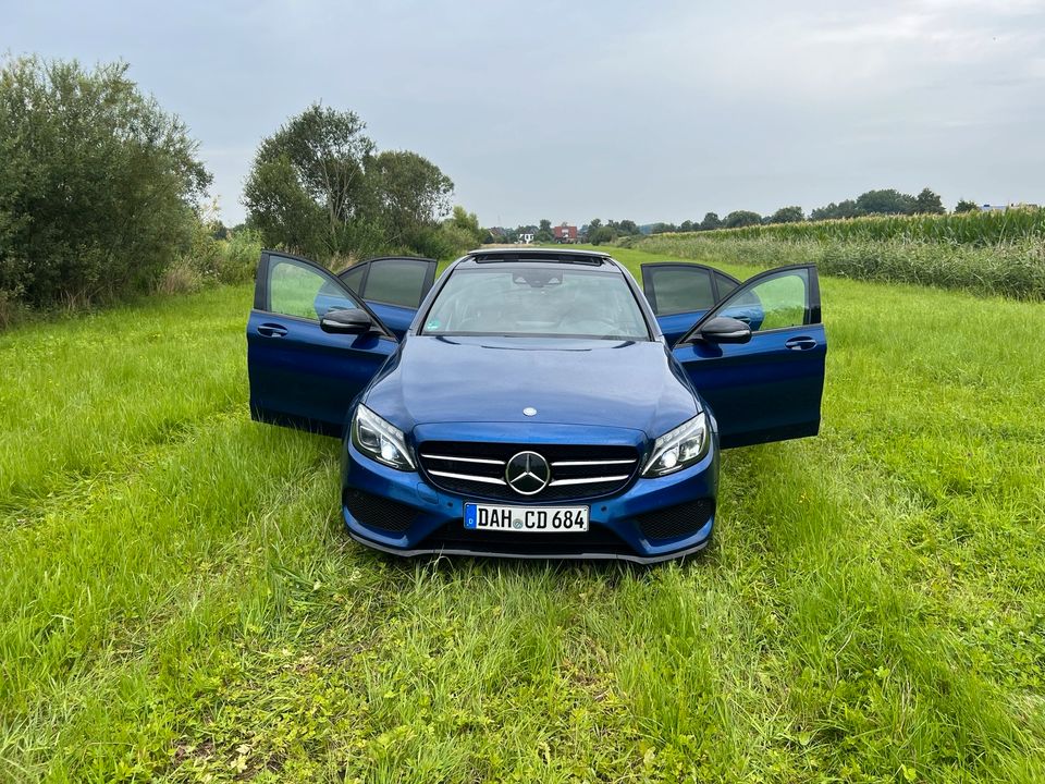 Mercedes benz c220 matt in Hamburg