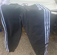 Adidas Sporthose Bayern - Gröbenzell Vorschau