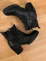 Stiefeletten H&M Leder schwarz 37 München - Bogenhausen Vorschau