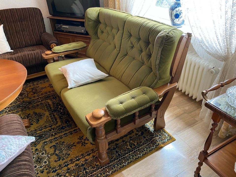 Couch und Sessel für Selbstabholer zu verschenken in Schwalmstadt