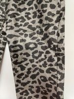 Animal Print Leo Hose GRAU SCHWARZ NEU Gr. 38-42 Nordrhein-Westfalen - Gummersbach Vorschau