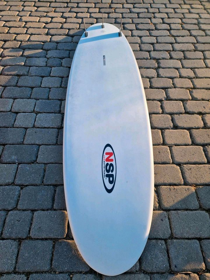 Wellenreiter Surfbrett NSP 7'6 in Tetenbüll