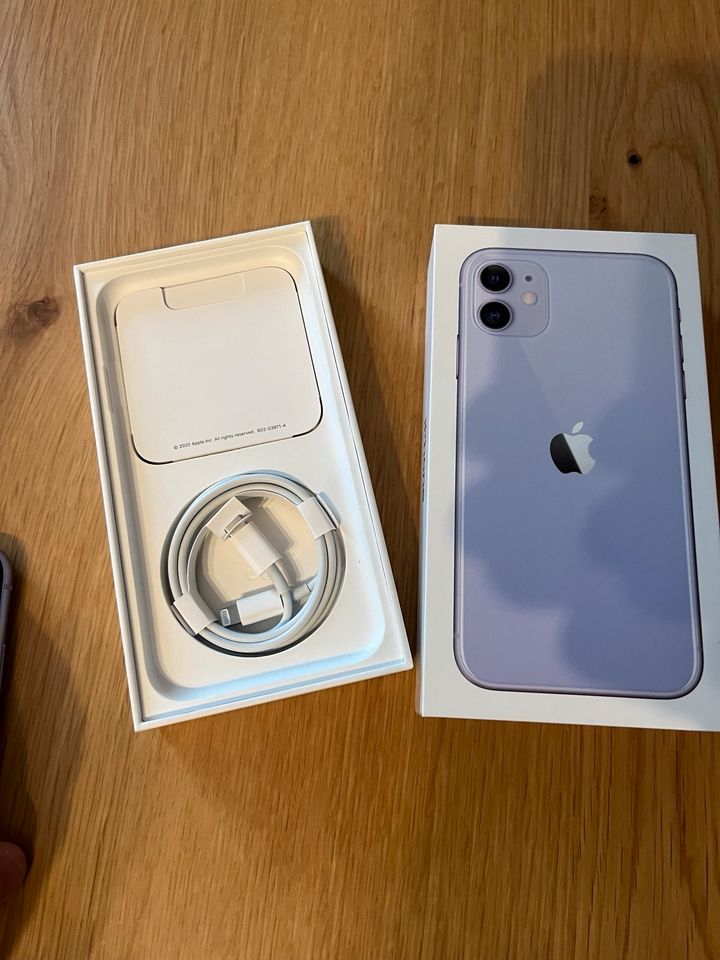 iPhone 11, Purple, 64GB in Langerringen