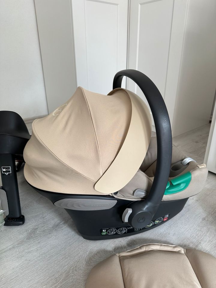 Babyschale + Base Cybex in Bergkamen