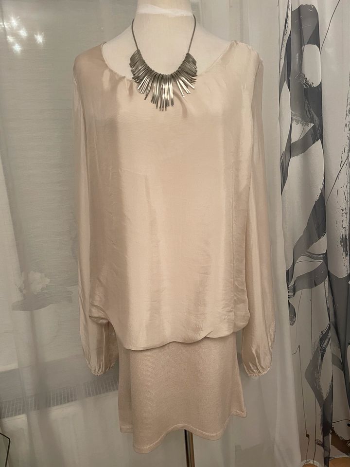 Kleid Oberstoff Seide in Beige v. Selected Touch Gr. M/L in Essen