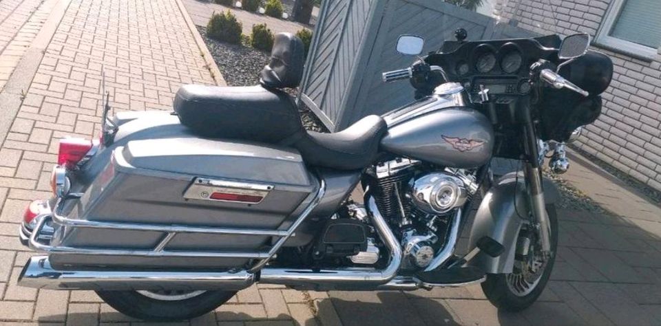 Harley Davidson Electra Gliede Classic in Kerpen