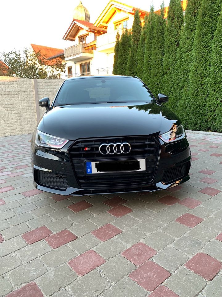 Audi S1 Top Zustand in Soyen