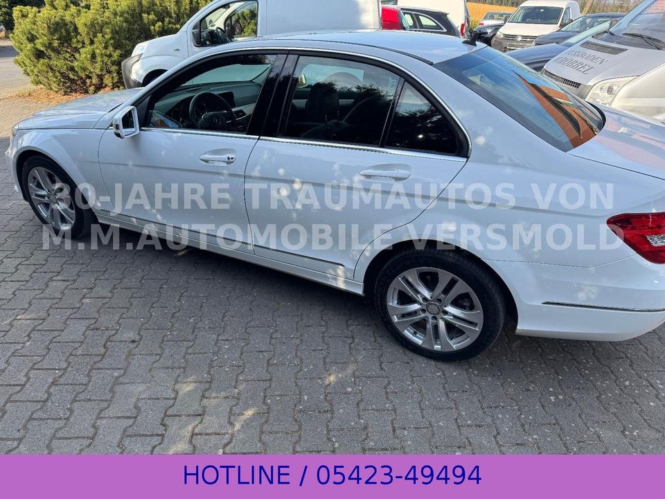 Mercedes-Benz C 180 Lim. CGI BE Avantgarde+Navi+ AHK+ALU+1.Hd in Versmold